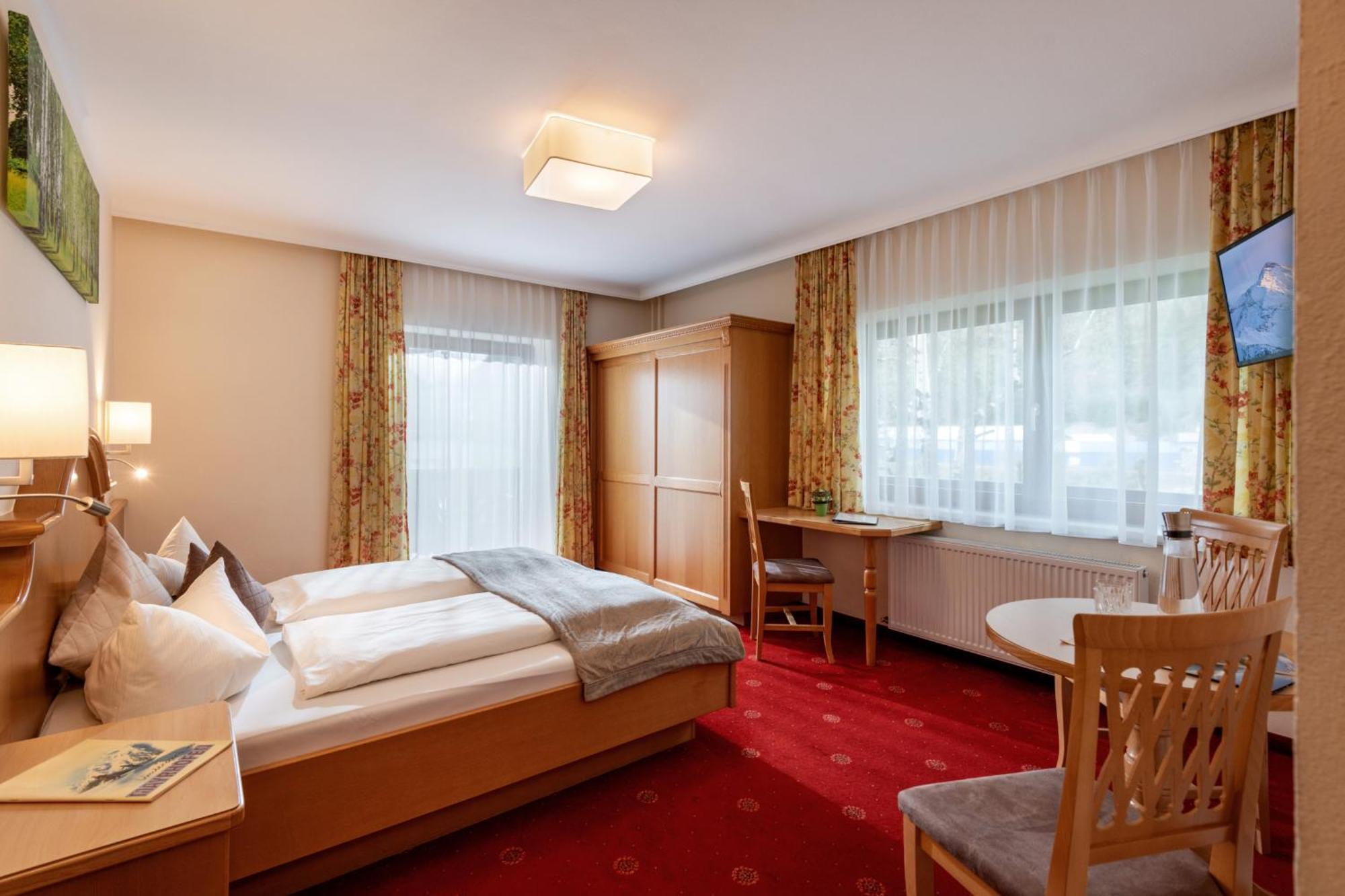 מאיירהופן Hotel Garni Birkenhof מראה חיצוני תמונה