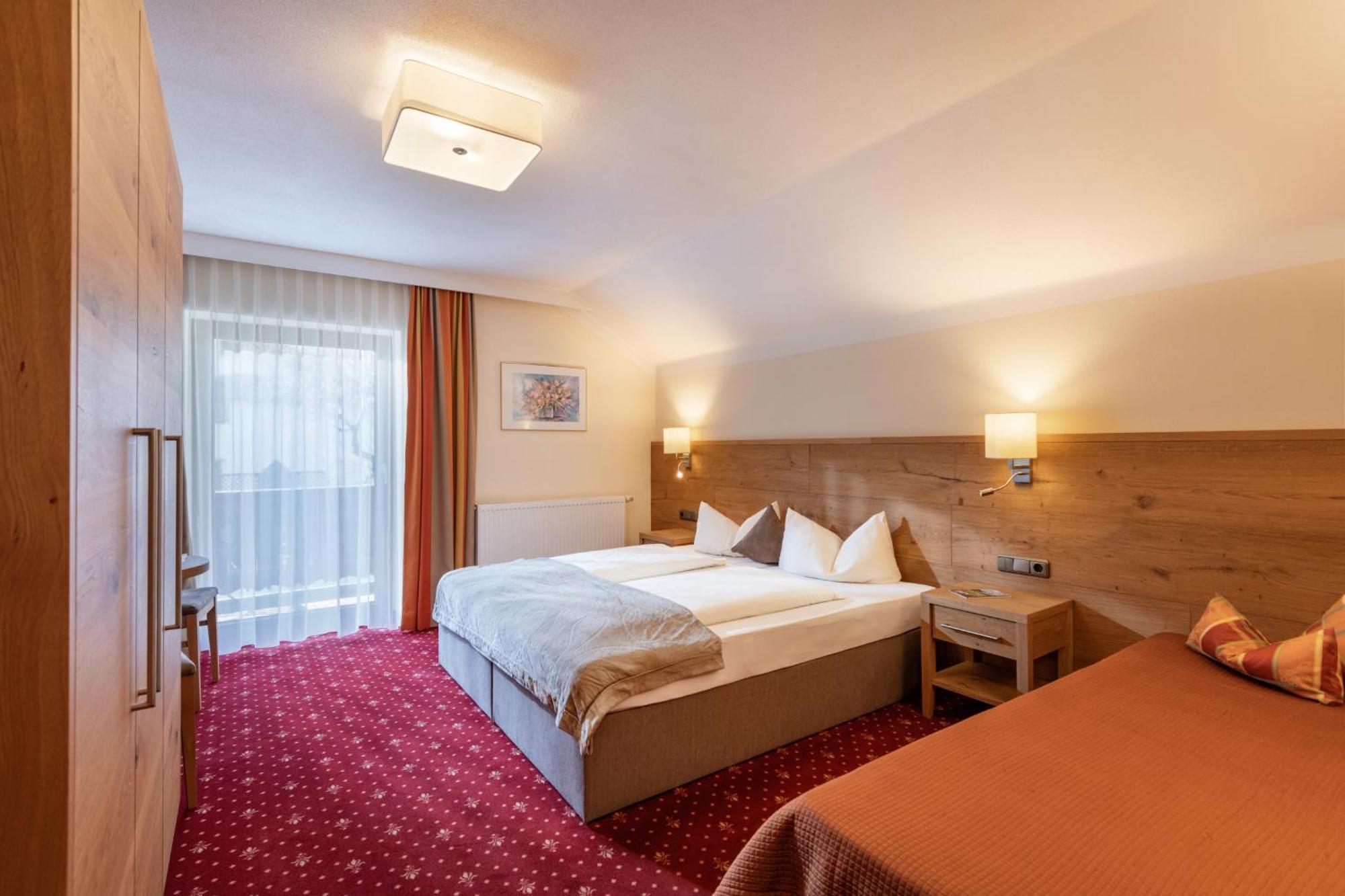 מאיירהופן Hotel Garni Birkenhof מראה חיצוני תמונה