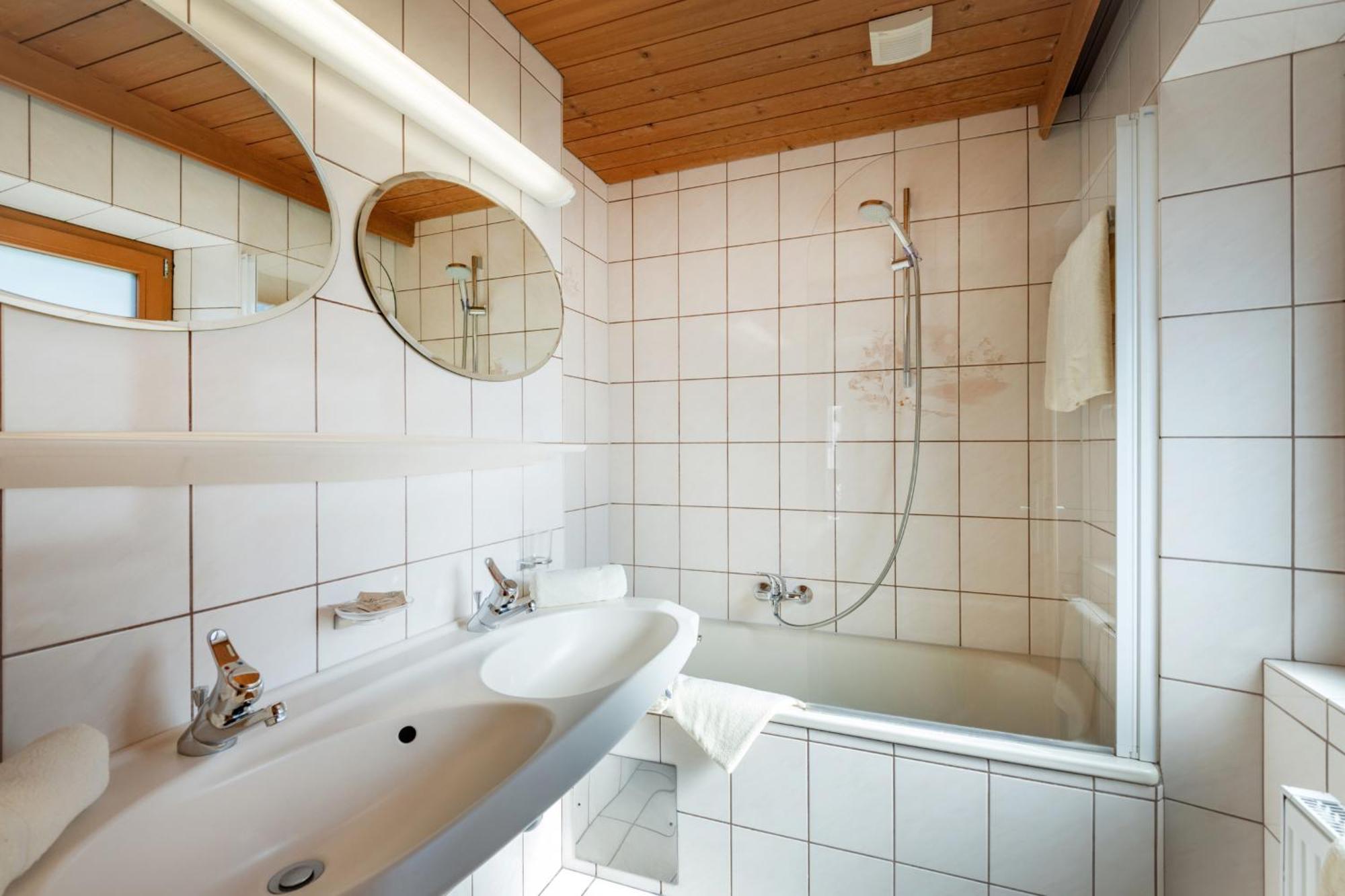 מאיירהופן Hotel Garni Birkenhof מראה חיצוני תמונה