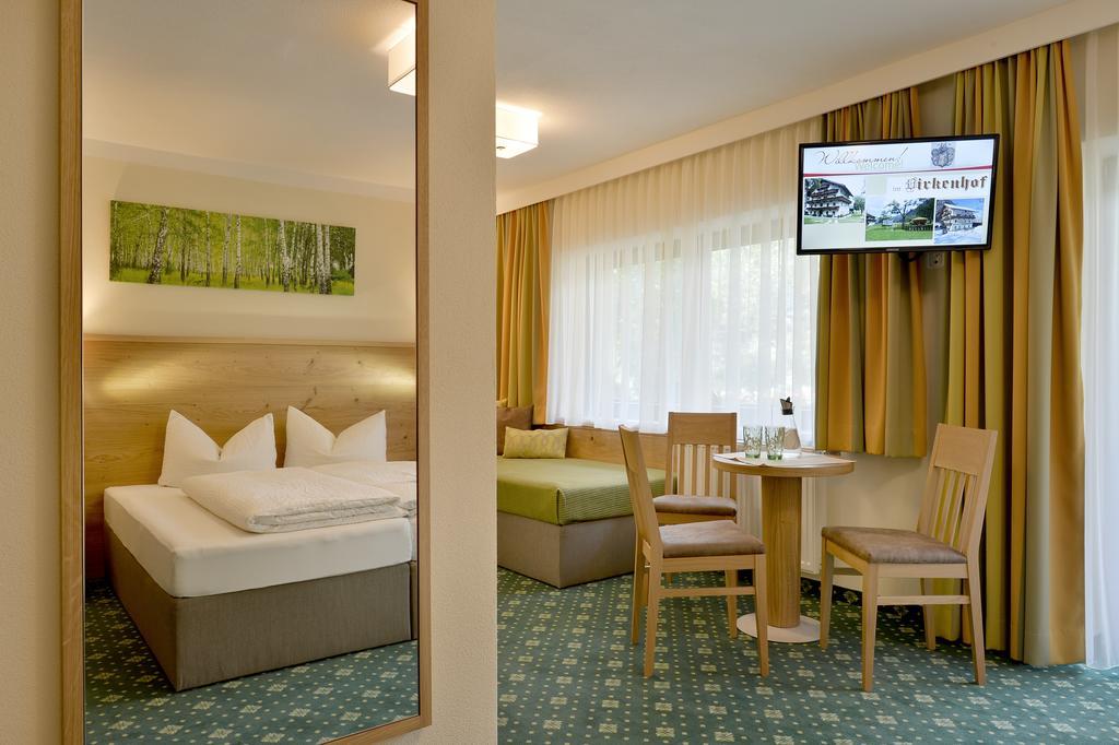מאיירהופן Hotel Garni Birkenhof מראה חיצוני תמונה