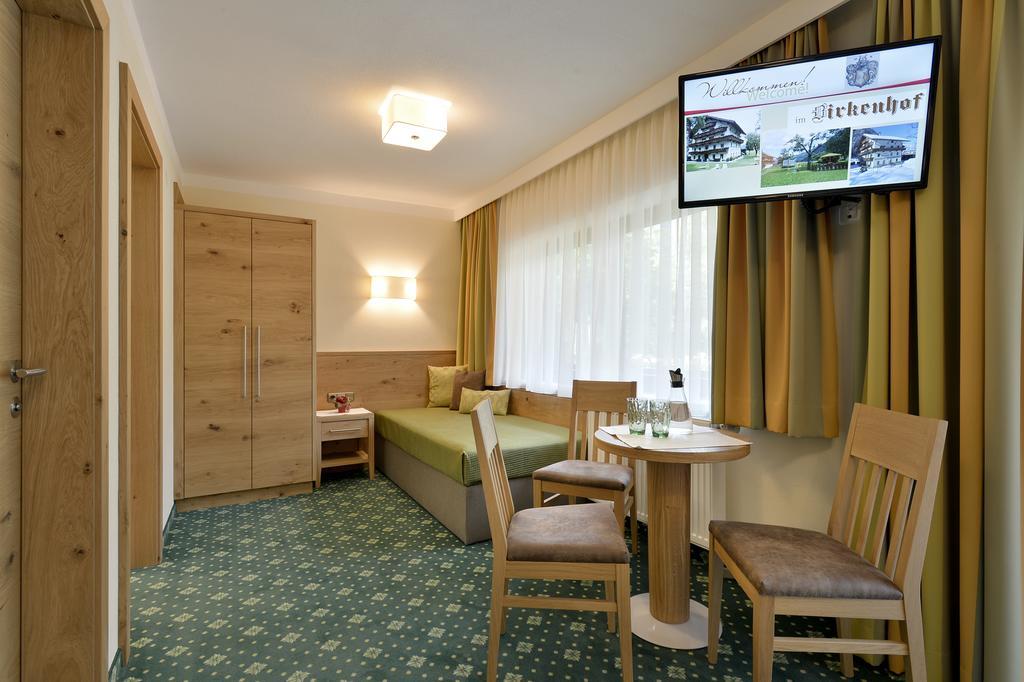 מאיירהופן Hotel Garni Birkenhof מראה חיצוני תמונה